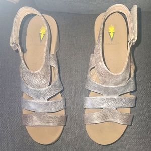 Volatile sandals Size 9